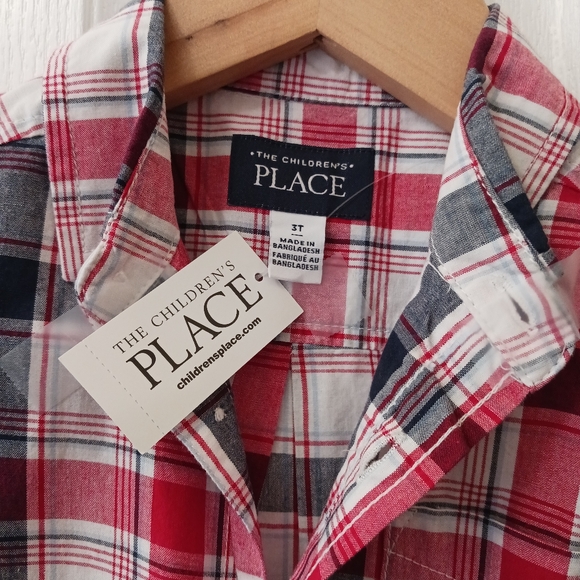 New Boys 3T shirt, Red, black and white plaid cotton blend. NWT - Picture 2 of 4